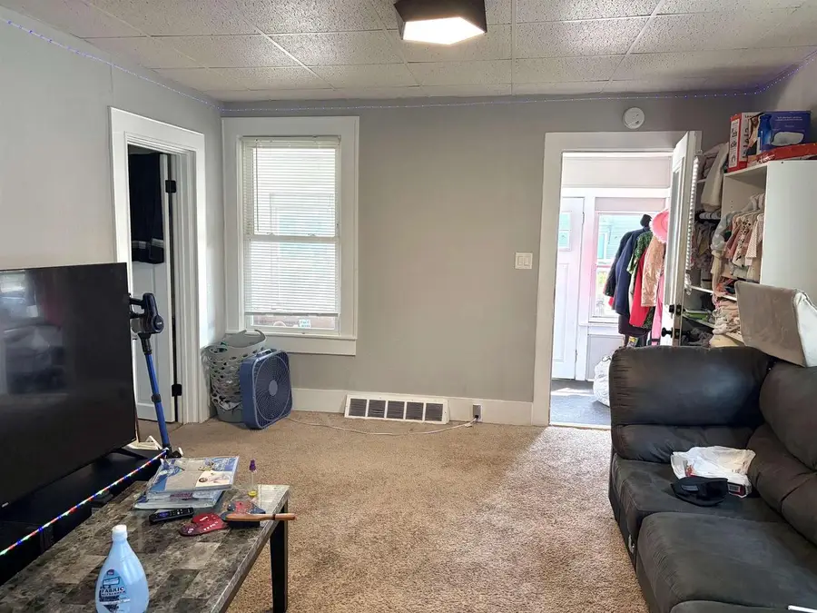 504 CEAPE AVENUE, Oshkosh, WI 54901 - #3