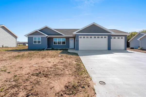 538 RIVERVIEW DRIVE, Berlin, WI 54923