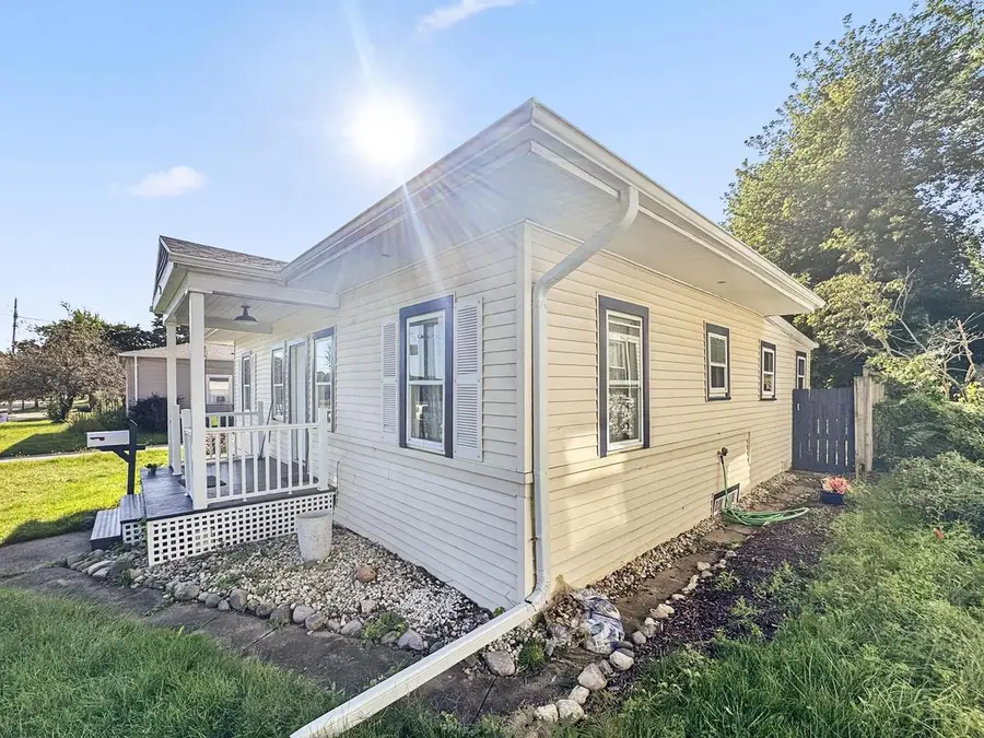 109 E 1ST STREET, Kimberly, WI 54136 - #3