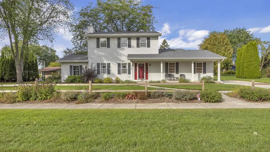 1707 PILGRIM WAY, New Holstein, WI 53061 - #2
