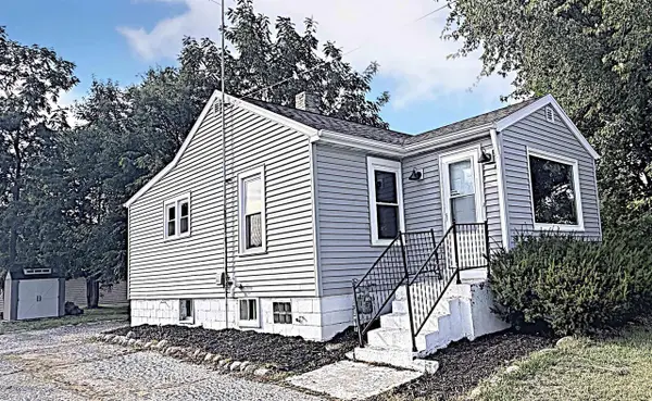 622 TOWER AVENUE, Kellnersville, WI 54215