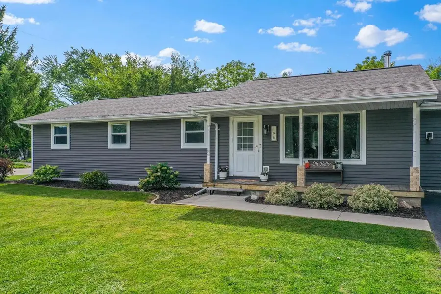 198 E GREEN BAY STREET, Pulaski, WI 54162 - #3