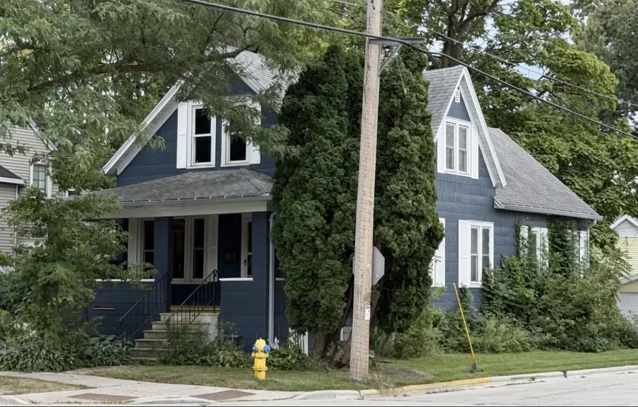 843 DOUSMAN STREET, Green Bay, WI 54303 - #3