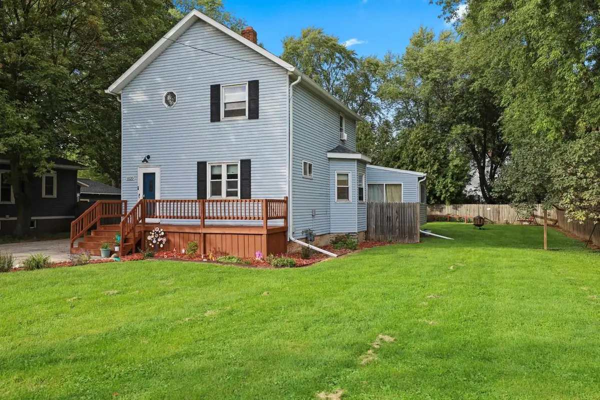 1020 DOUSMAN STREET, Green Bay, WI 54303 - #1