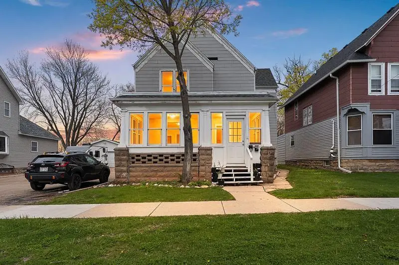 714 METOXEN AVENUE, Kaukauna, WI 54130 - #1