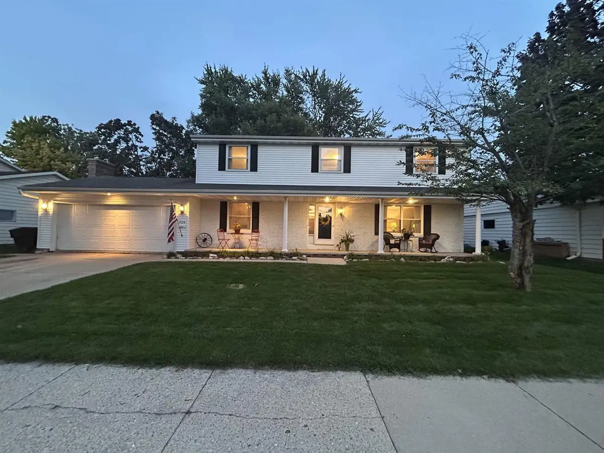 2024 N EUGENE STREET, Appleton, WI 54914 - #1