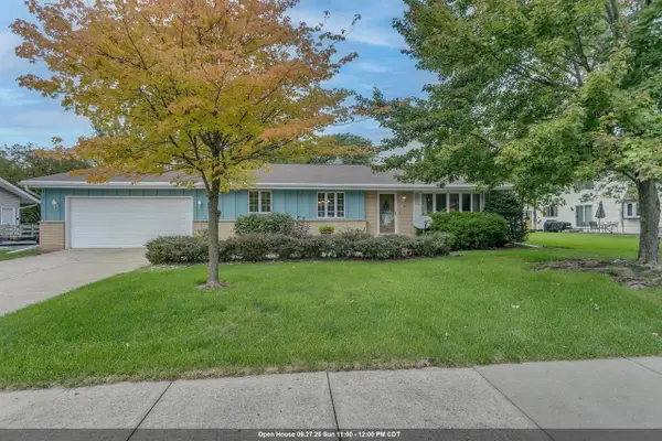 934 NICOLET AVENUE, Oshkosh, WI 54901