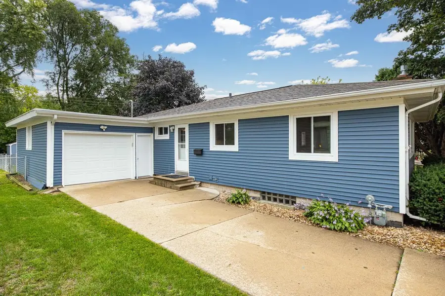 1406 HAZEL STREET, Oshkosh, WI 54901 - #2
