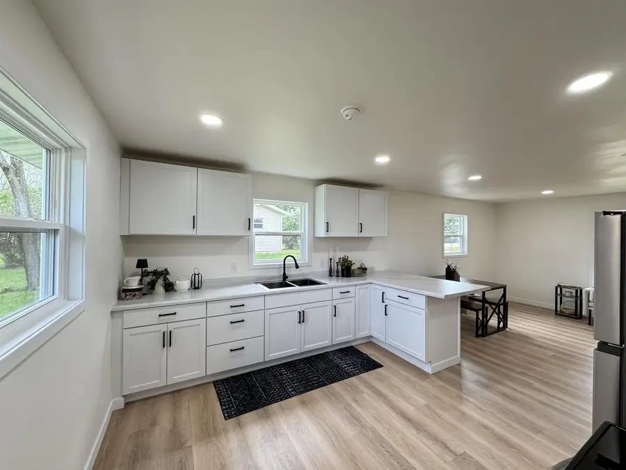 N3080 LAWSON DRIVE, Waupaca, WI 54981 - #3