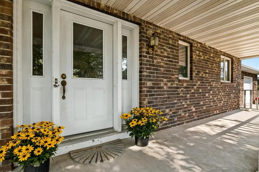 212 APPLE BLOSSOM LANE, Manitowoc, WI 54220 - #3