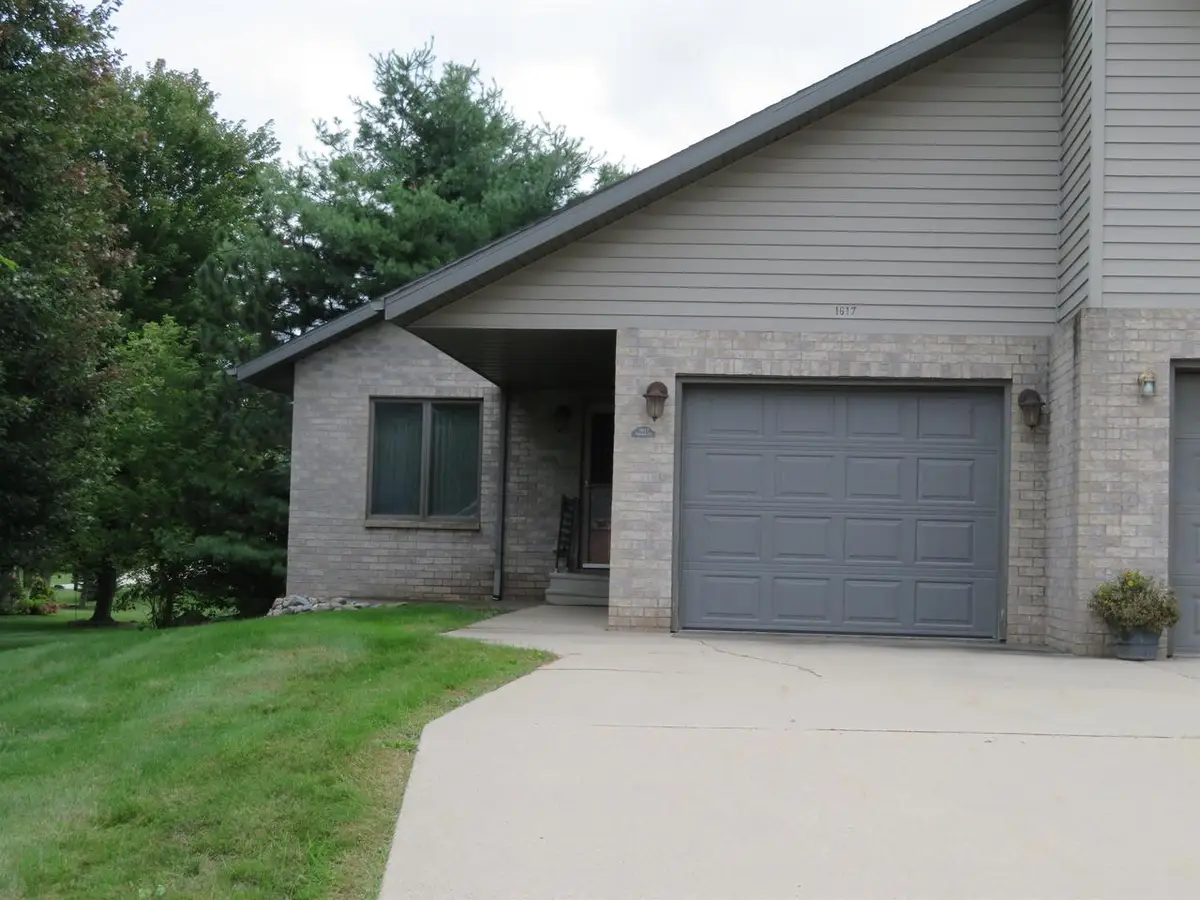 1617 SPRUCE COURT, Shawano, WI 54166 - #1