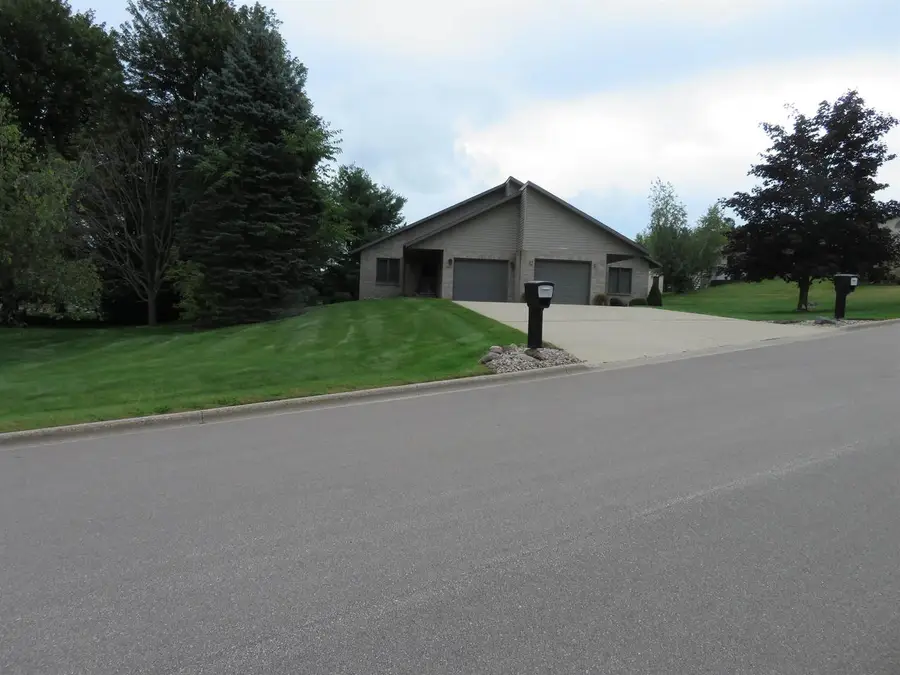 1617 SPRUCE COURT, Shawano, WI 54166 - #2