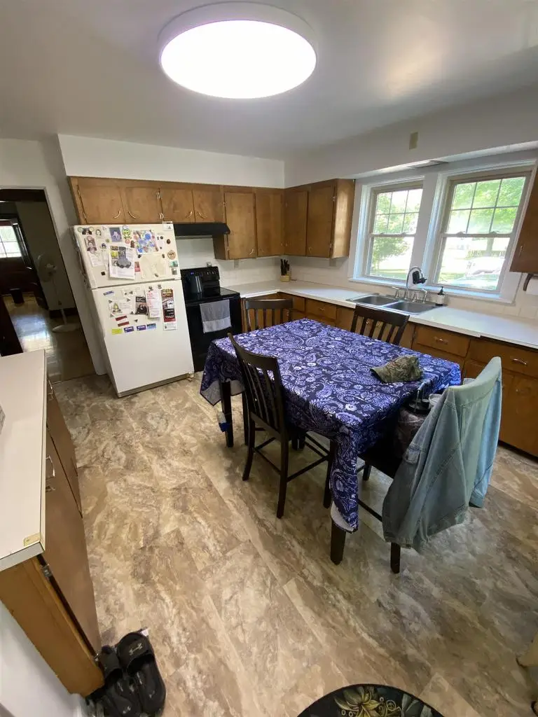 214 JACKSON STREET, Brillion, WI 54110 - #3