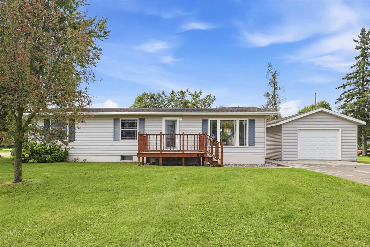 525 CHURCH STREET, Tigerton, WI 54486 - #1