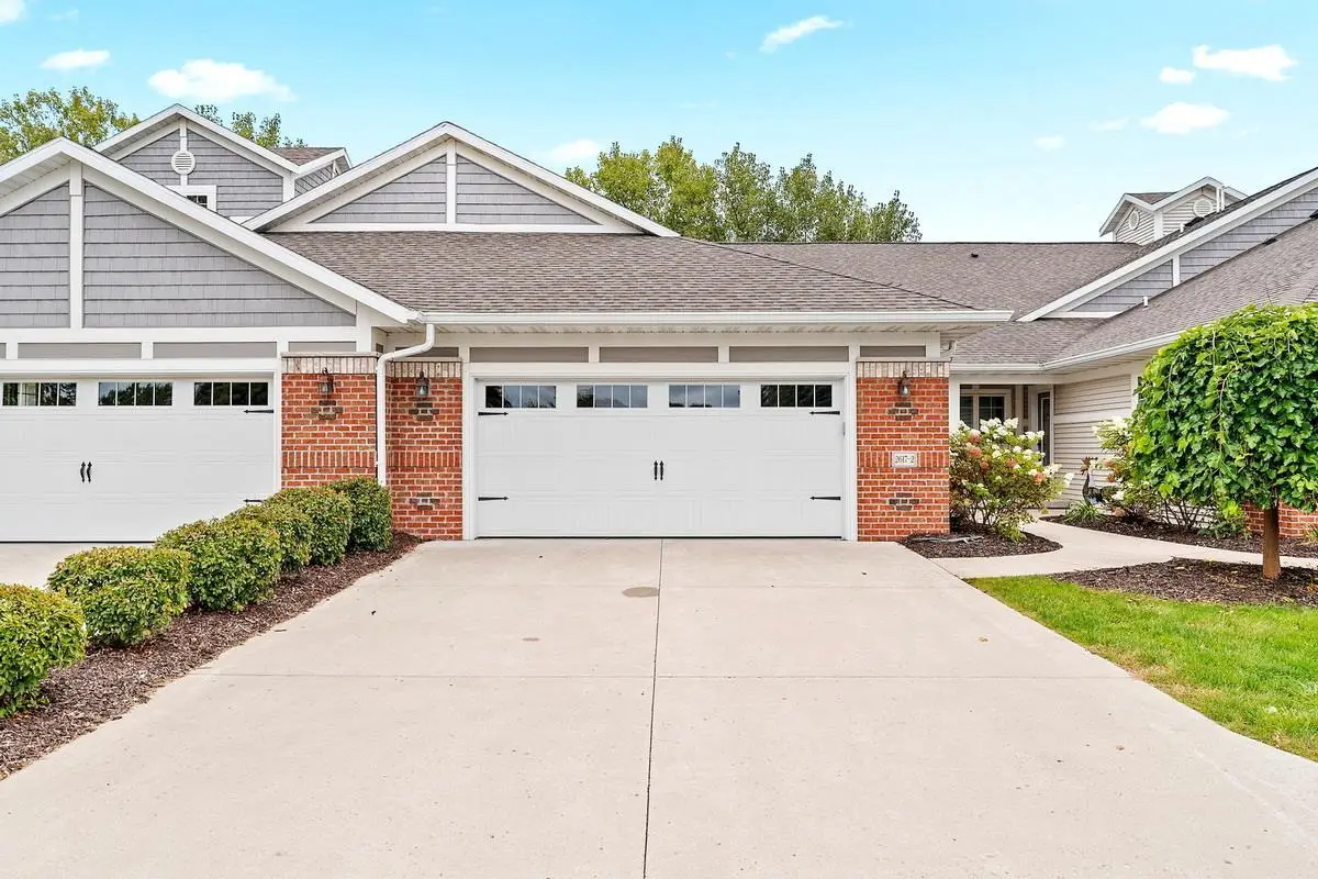 2617 BAY HARBOR CIRCLE, Green Bay, WI 54304 - #1