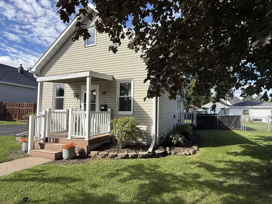 210 HARRISON STREET, North Fond Du Lac, WI 54937 - #2