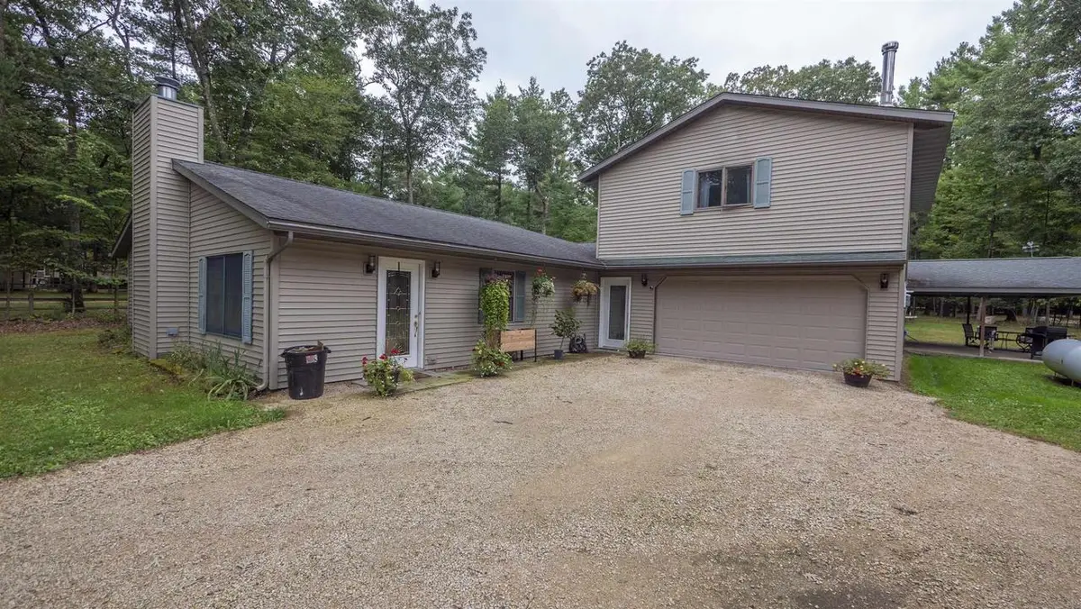 N1121 20TH LANE, Neshkoro, WI 54960 - #1