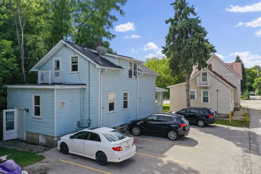 1019 E WALNUT STREET, Green Bay, WI 54301 - #3
