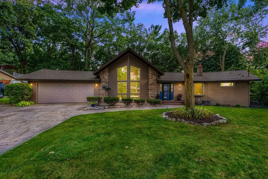 3046 BAY VIEW DRIVE, Green Bay, WI 54311 - #2