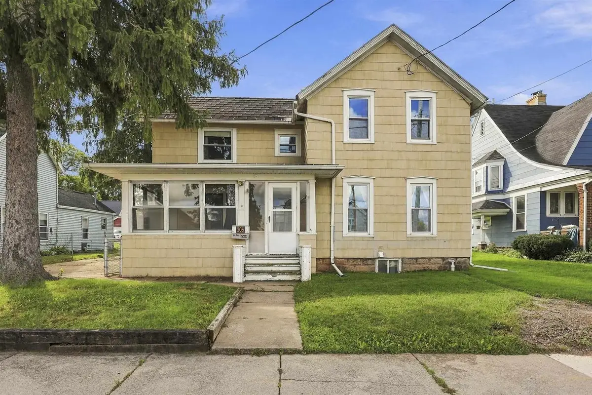 305 E 8TH STREET, Kaukauna, WI 54130 - #1