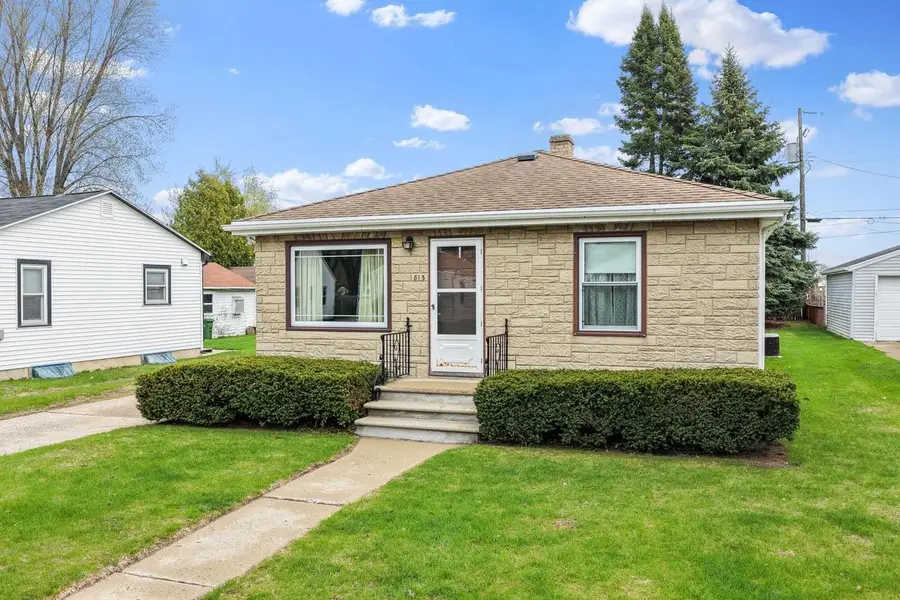 815 IRVINGTON STREET, Green Bay, WI 54304 - #2
