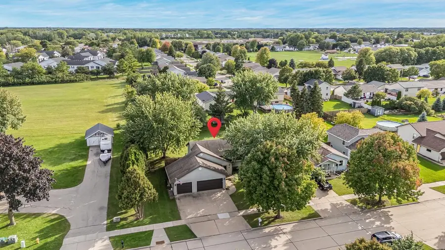 729 FARMINGTON AVENUE, Oshkosh, WI 54901 - #2