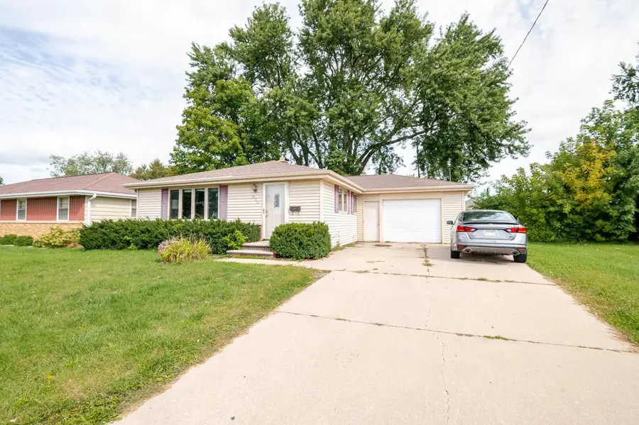 1106 ST AGNES DRIVE, Green Bay, WI 54304 - #2