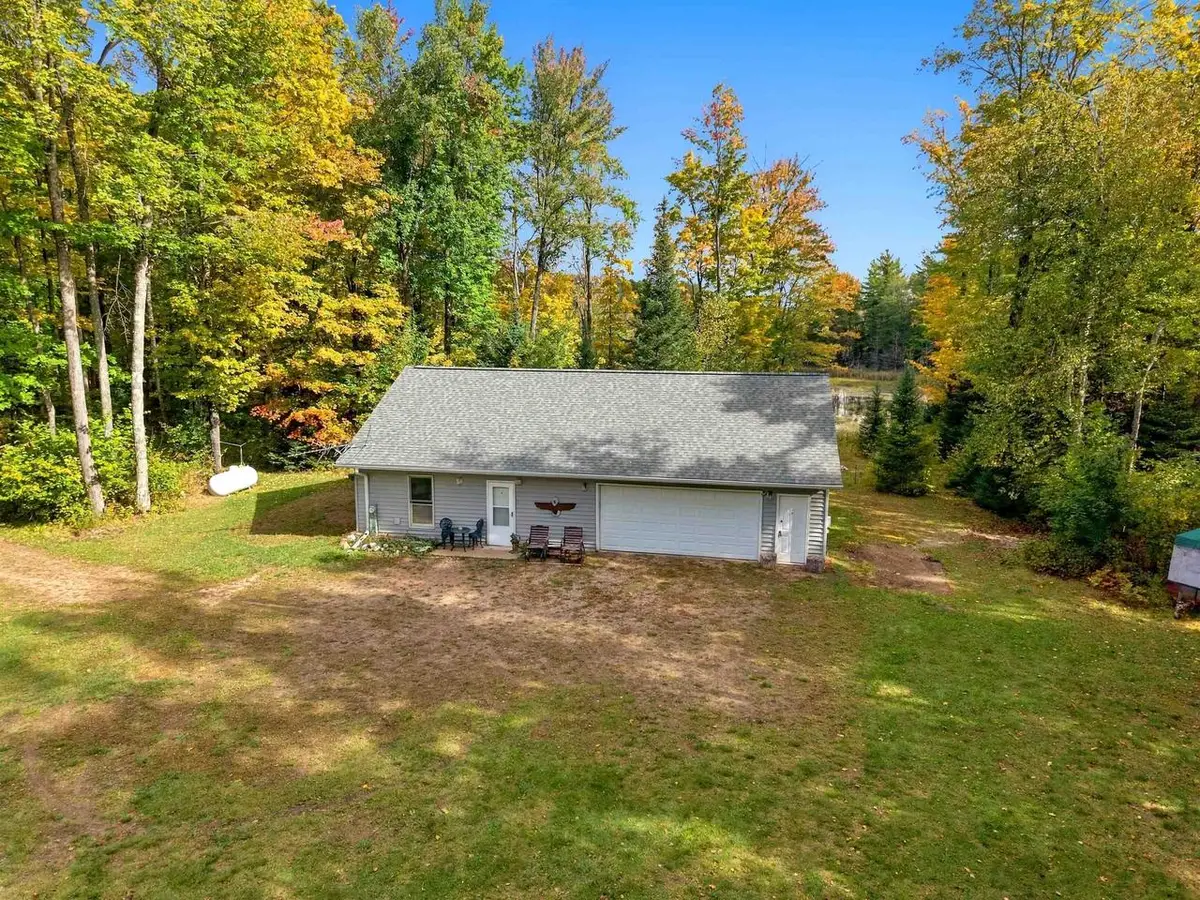 3050 HORSESHOE LAKE ROAD, Crandon, WI 54520 - #1