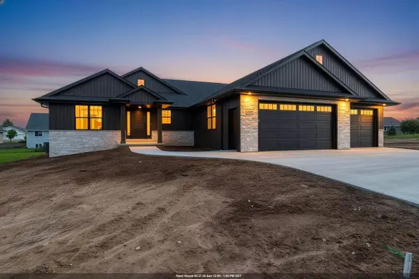 2761 STELOR DRIVE, Green Bay, WI 54311