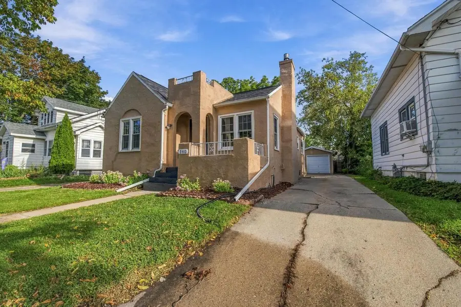940 CHRISTIANA STREET, Green Bay, WI 54303 - #2