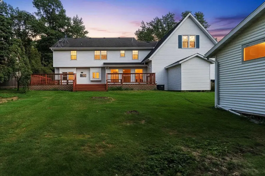 1498 PARKWAY DRIVE, Green Bay, WI 54304 - #2