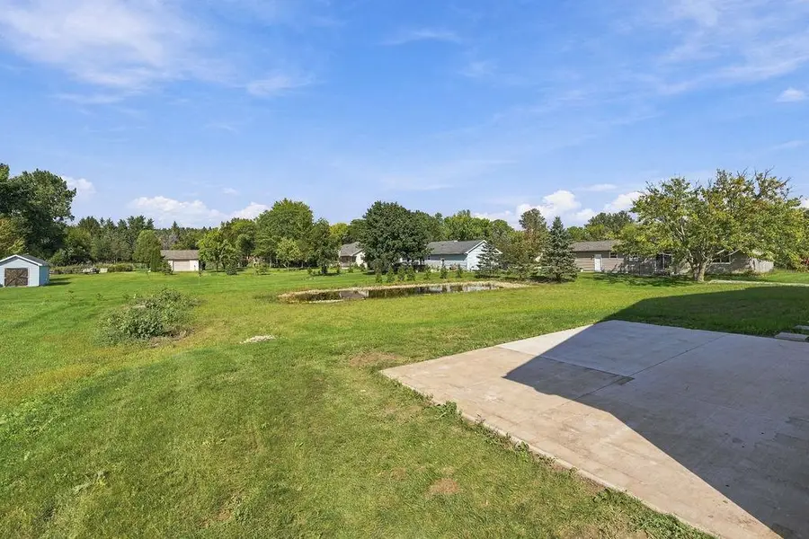 661 E RIVER DRIVE, Omro, WI 54963 - #2