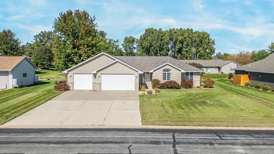 W2246 RASPBERRY LANE, Appleton, WI 54913 - #2