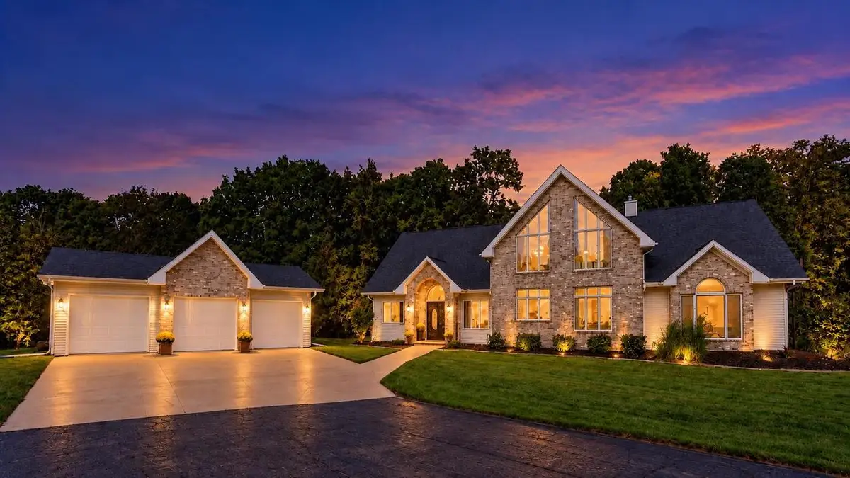 N2145 FOX RIDGE LANE, New London, WI 54961 - #1
