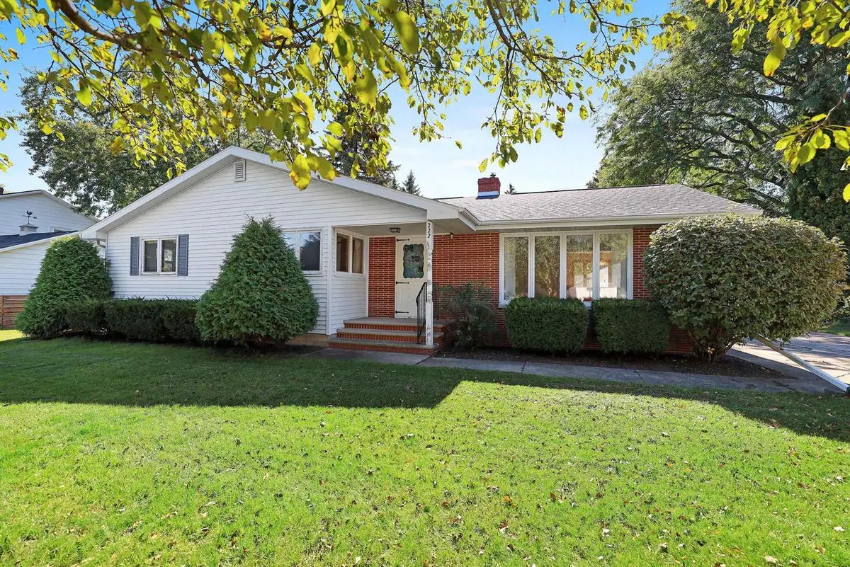 222 LONGVIEW AVENUE, Allouez, WI 54301 - #1