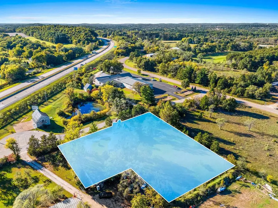 N2592 ORCHARD WAY, Waupaca, WI 54981 - #2
