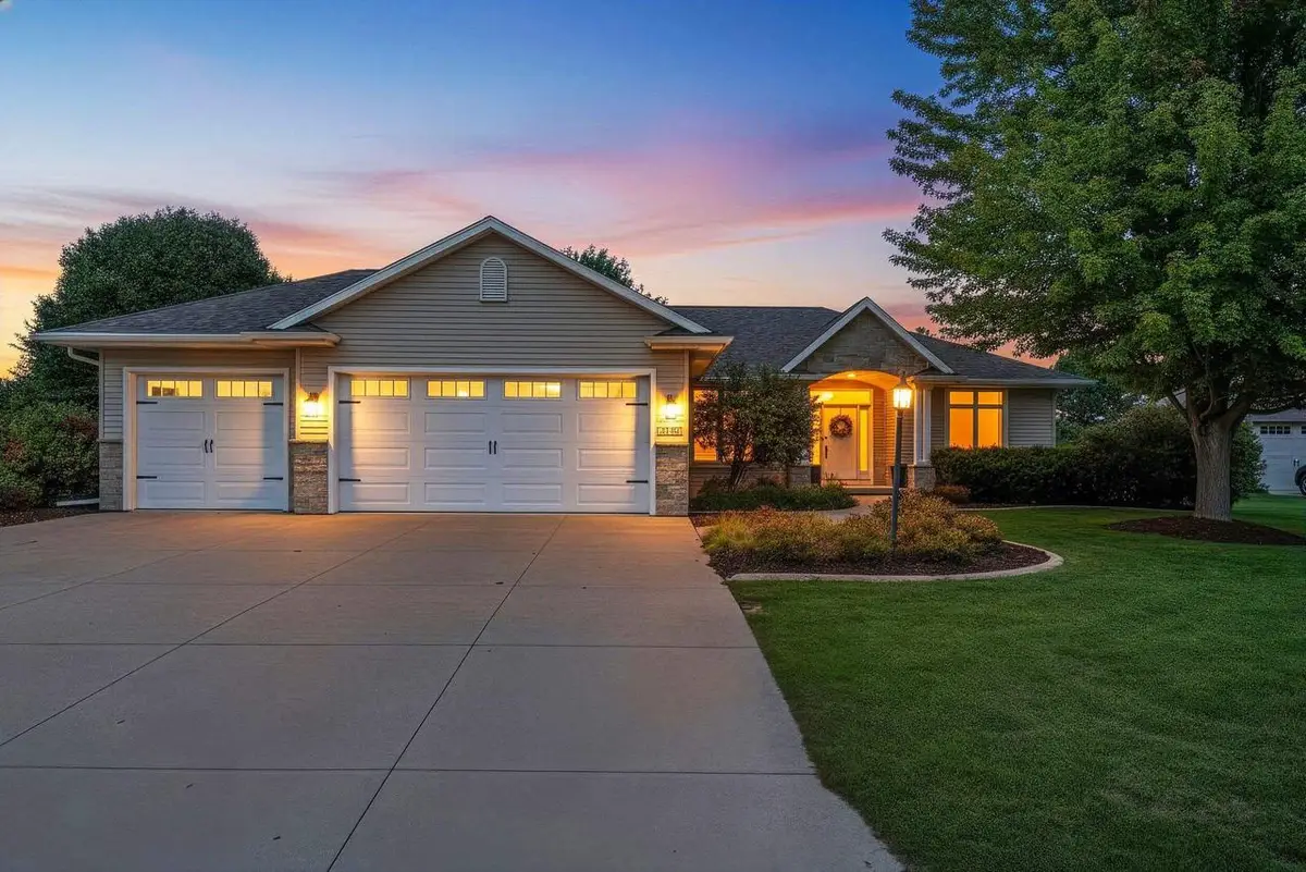 W2562 FONTANA WAY, Appleton, WI 54915 - #1