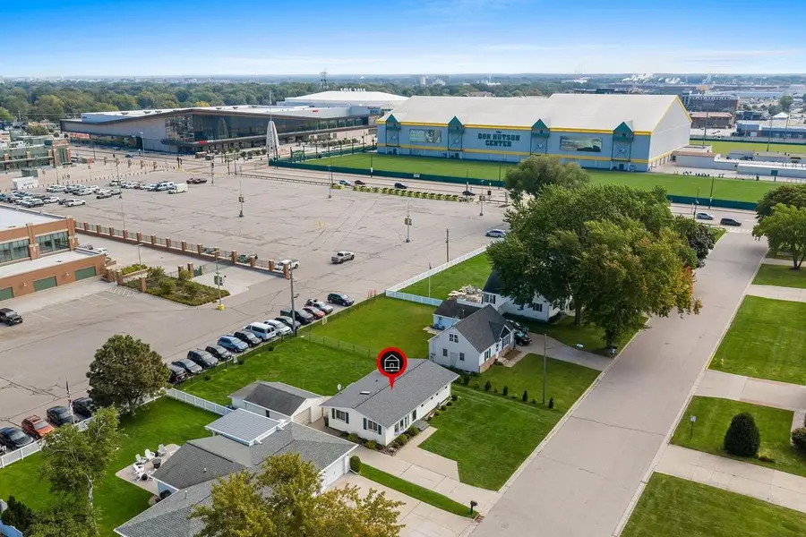 910 STADIUM DRIVE, Green Bay, WI 54304 - #3