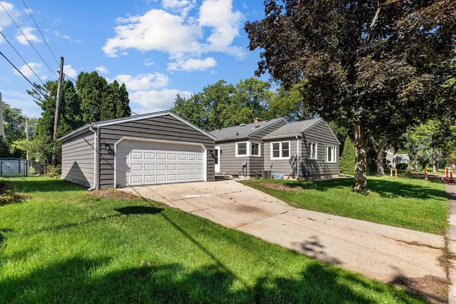 272 17TH STREET, Fond Du Lac, WI 54935 - #3