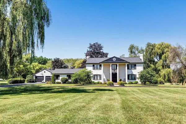 2954 OLD PLANK ROAD, De Pere, WI 54115