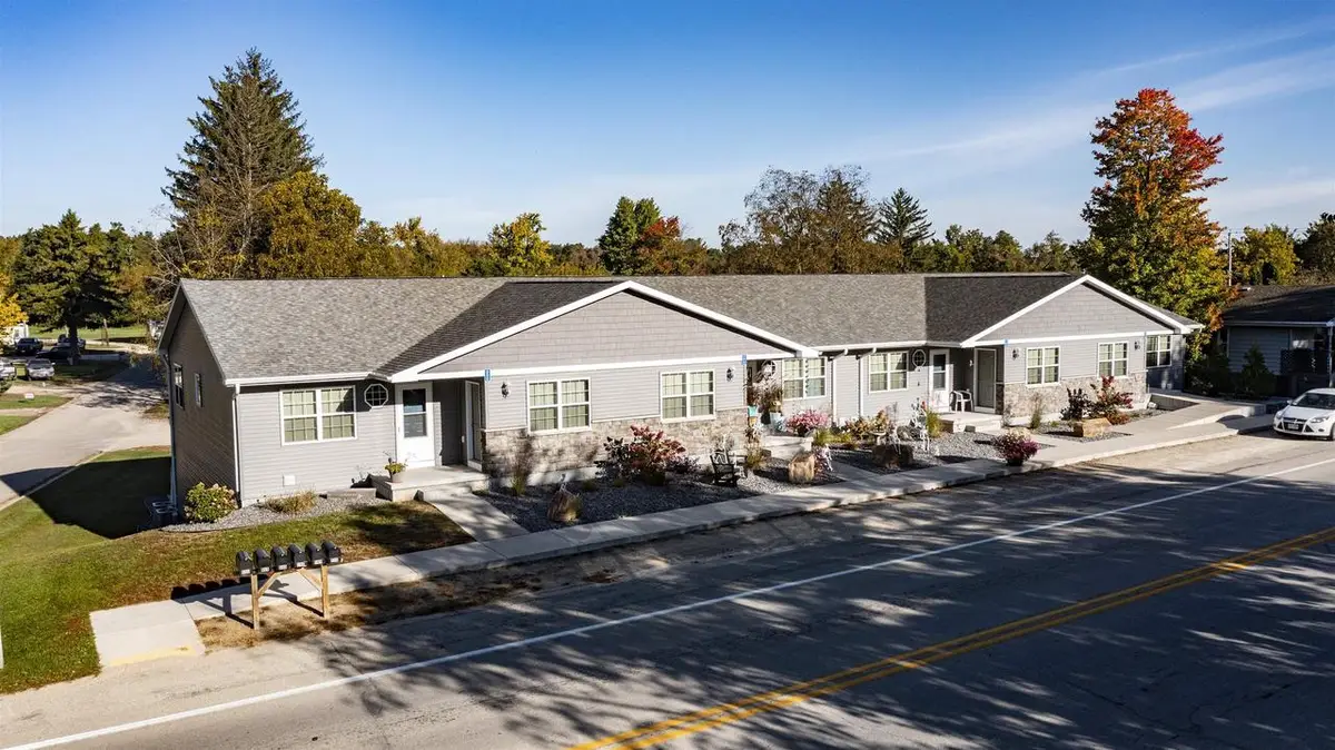 580 MAIN STREET, Wild Rose, WI 54984 - #1