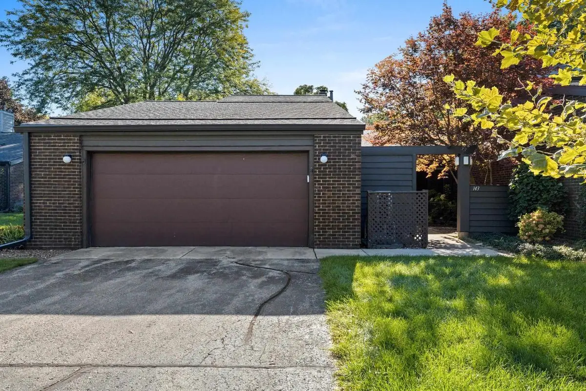 143 WEBSTER HEIGHTS DRIVE, Green Bay, WI 54301 - #1