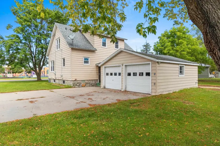 1524 6TH STREET, Marinette, WI 54143 - #2