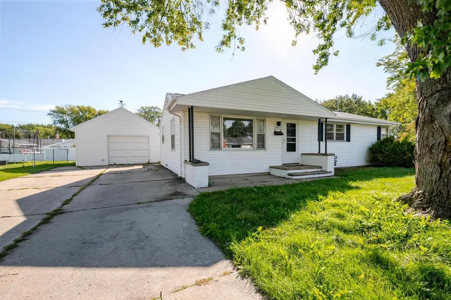 1073 SUBURBAN DRIVE, De Pere, WI 54115 - #2