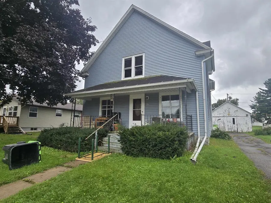 203 E WALL STREET, Neshkoro, WI 54960 - #2