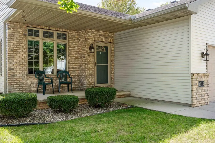 1815 E SYLVAN AVENUE, Appleton, WI 54915 - #3