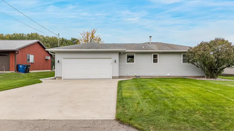 653 KRENZ ROAD, Omro, WI 54963 - #3