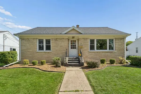 285 DAHL PLACE, Fond Du Lac, WI 54935