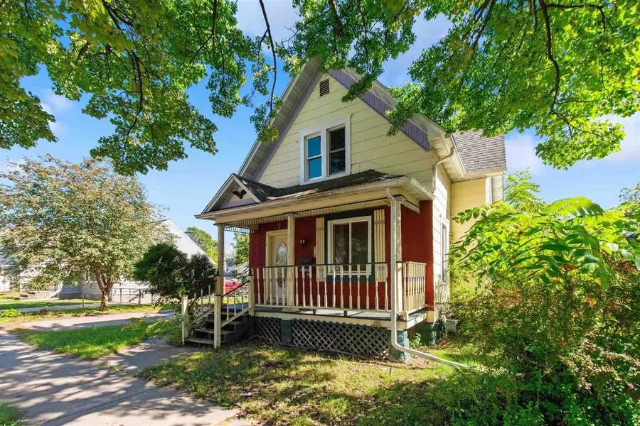1516 OAKES STREET, Marinette, WI 54143 - #3