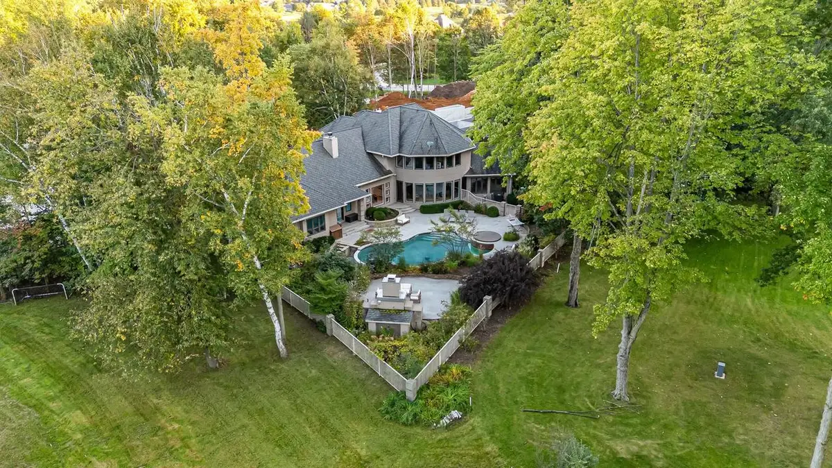 966 THORNBERRY DRIVE, Oneida, WI 54155 - #1